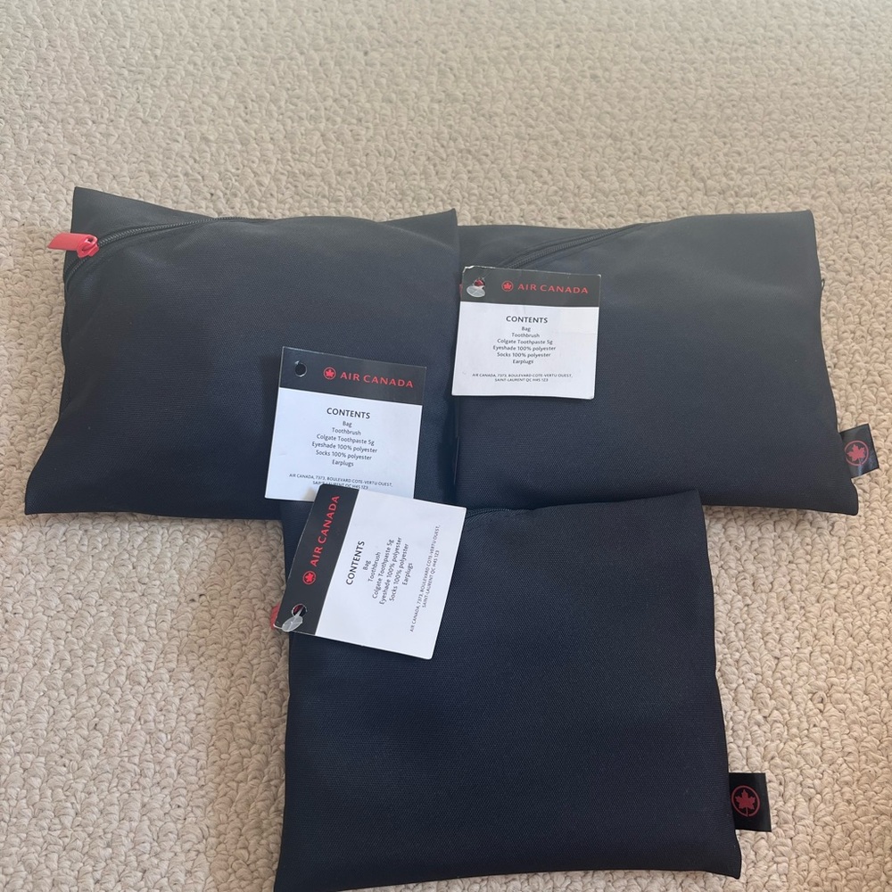 Air Canada Black Travel Pouches (3)